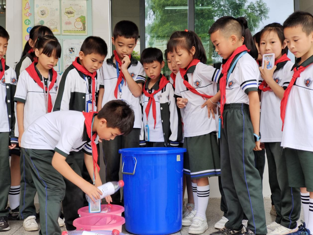 六一儿童节没能陪孩子的心情说说