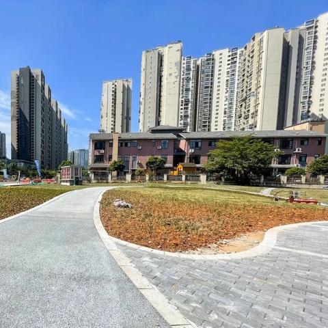 成都市锦江区在哪里开