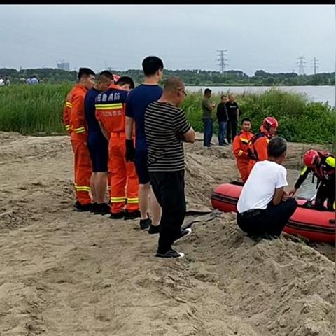 哈尔滨小伙去道外钓鱼相关长尾关键词有哪些