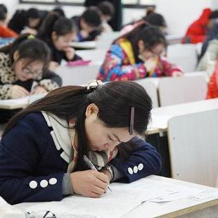 广州市家用充电桩用什么app交电费