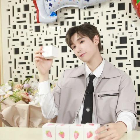 生肖老鼠运势怎么样女性(属老鼠的女人命运怎么样)