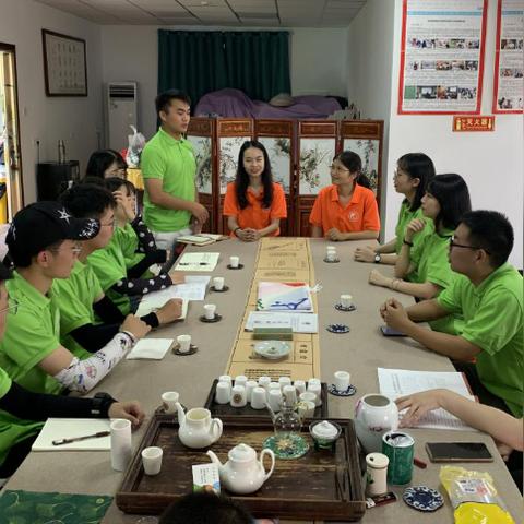 福建农林公共管理学院的相关长尾关键词有哪些