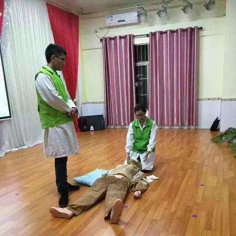 东莞市医院的护士怎么样