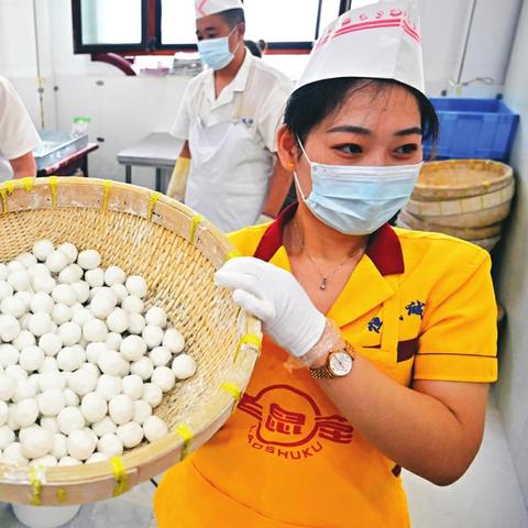 保定市摆摊政策最新的长尾关键词有哪些