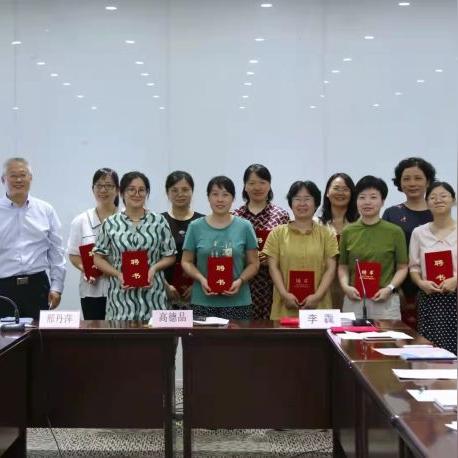 广州卓越教育价格表相关长尾关键词有哪些