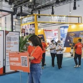 跨境电商推荐亚马逊的相关长尾关键词是那些