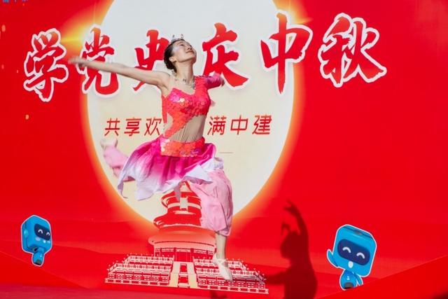 中秋节身在异乡的说说
