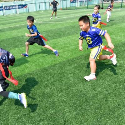 灵活性优秀的足球运动员的长尾关键词有哪些