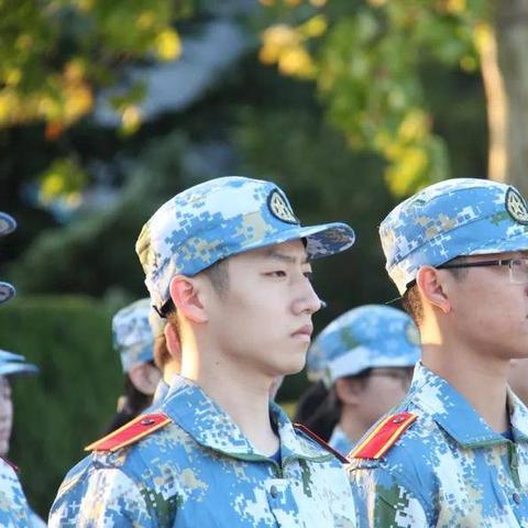 2021年初中什么时候军训？