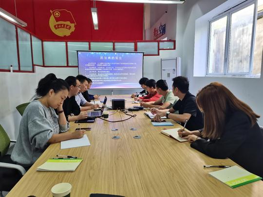 创业青年《民法典》培训法治护航民营经济发展