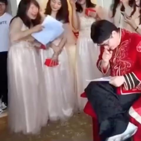 河南新婚闹伴娘 mp4的相关长尾关键词有哪些