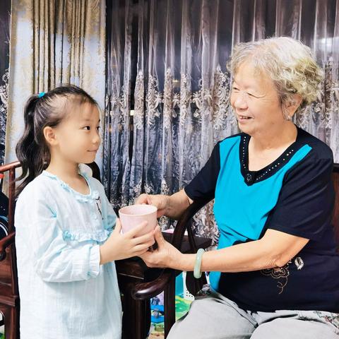 南宁市滨湖小学英语怎么