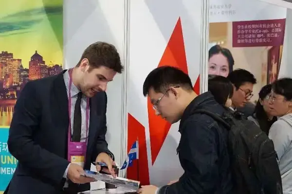 学生线下教育条件 怎么开设线下教育