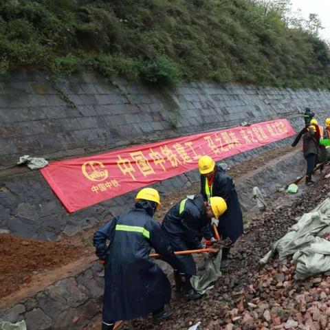 天津与山西哪个天黑的早