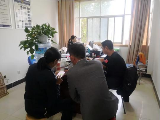 冒充“领导”诈骗13.8万元民警及时介入成功劝阻