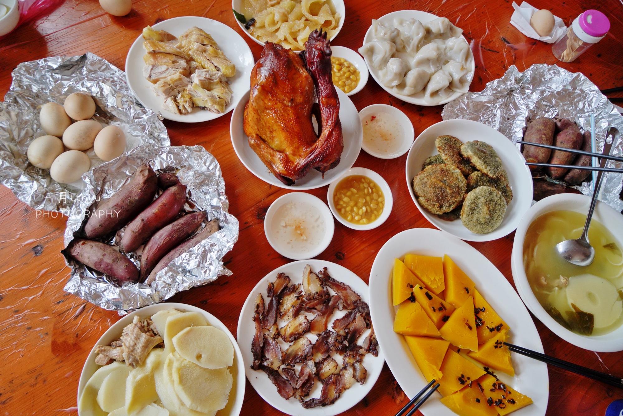 美食那个什么宴（饮食店和餐饮店有什么区别）