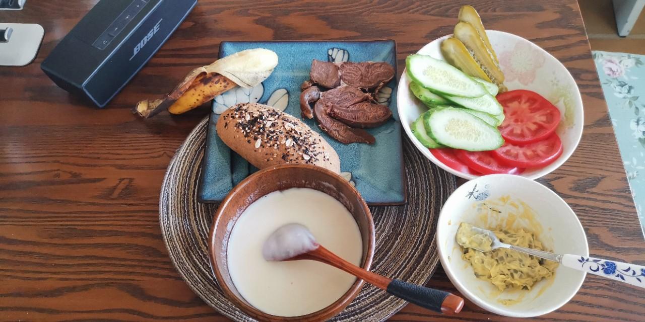 咖啡制作什么美食好（喝茶好还是喝咖啡好）