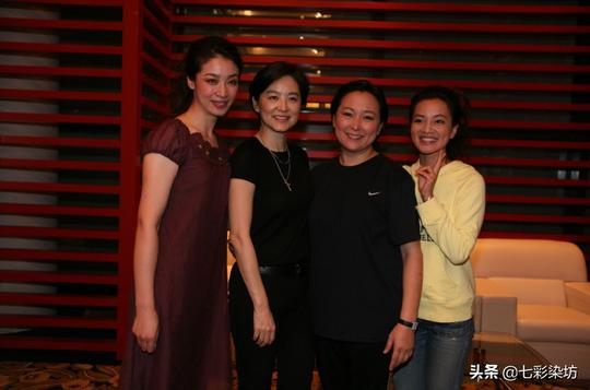 张萌东窗事发或与郑爽有关此外还殃及两位女明星