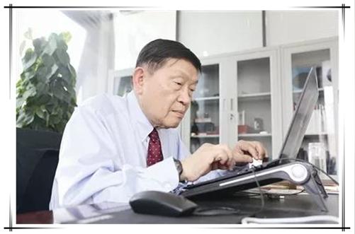 古稀甚至耄耋老人都在拼搏，创业失败者，你还有理由不努力吗？