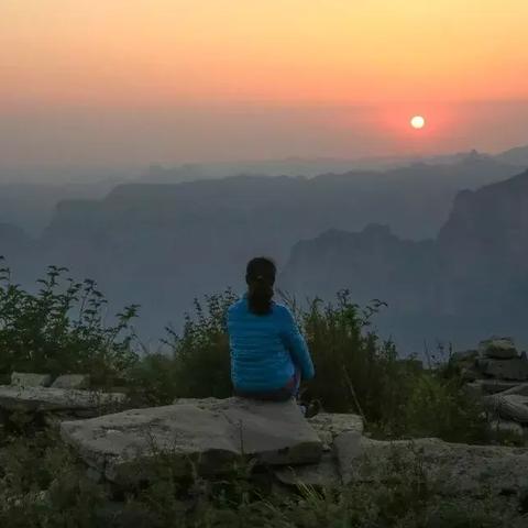 河南日落图片的相关长尾关键词有哪些