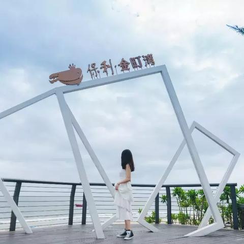 深圳市是离哪个市近呢