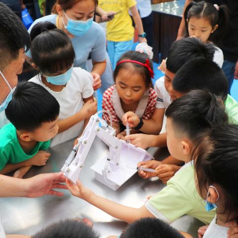 济南市科普标志性建筑是什么