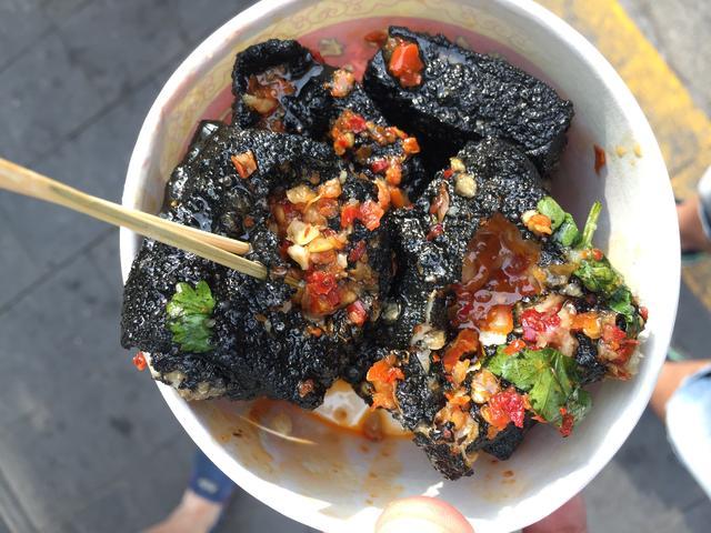 黑色美食是什么（韩国美食有哪些）