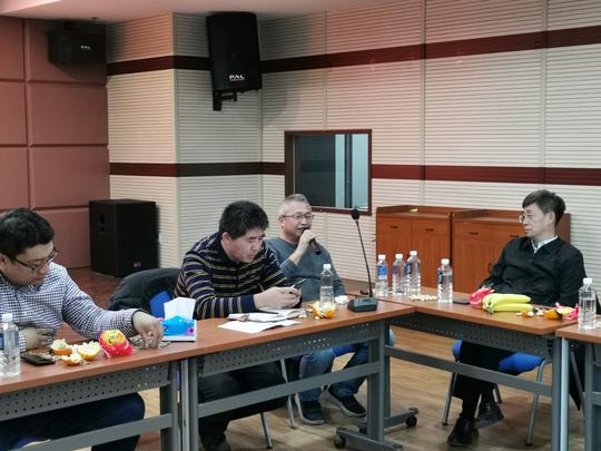 创业园工会联合会举办创业者俱乐部迎新年企业家座谈会