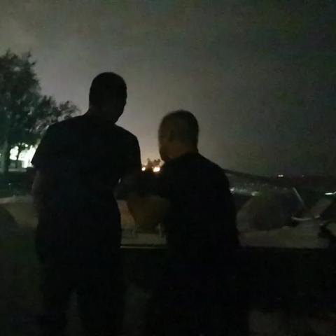 福建位于哪个海边