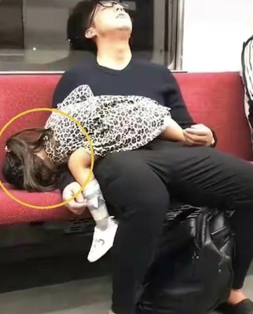一个人带娃心情感慨