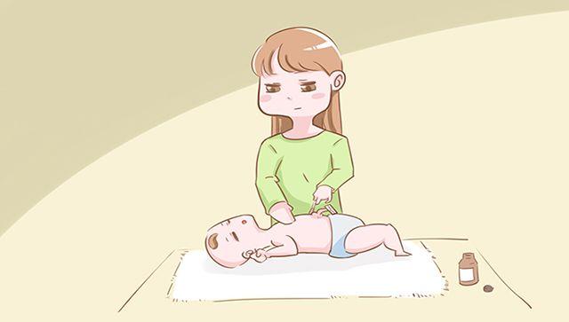 看到孩子肚脐这四种情况要当心