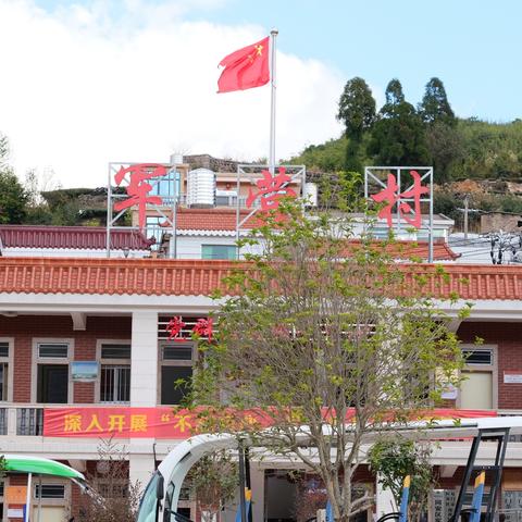 厦门市大概有多少人