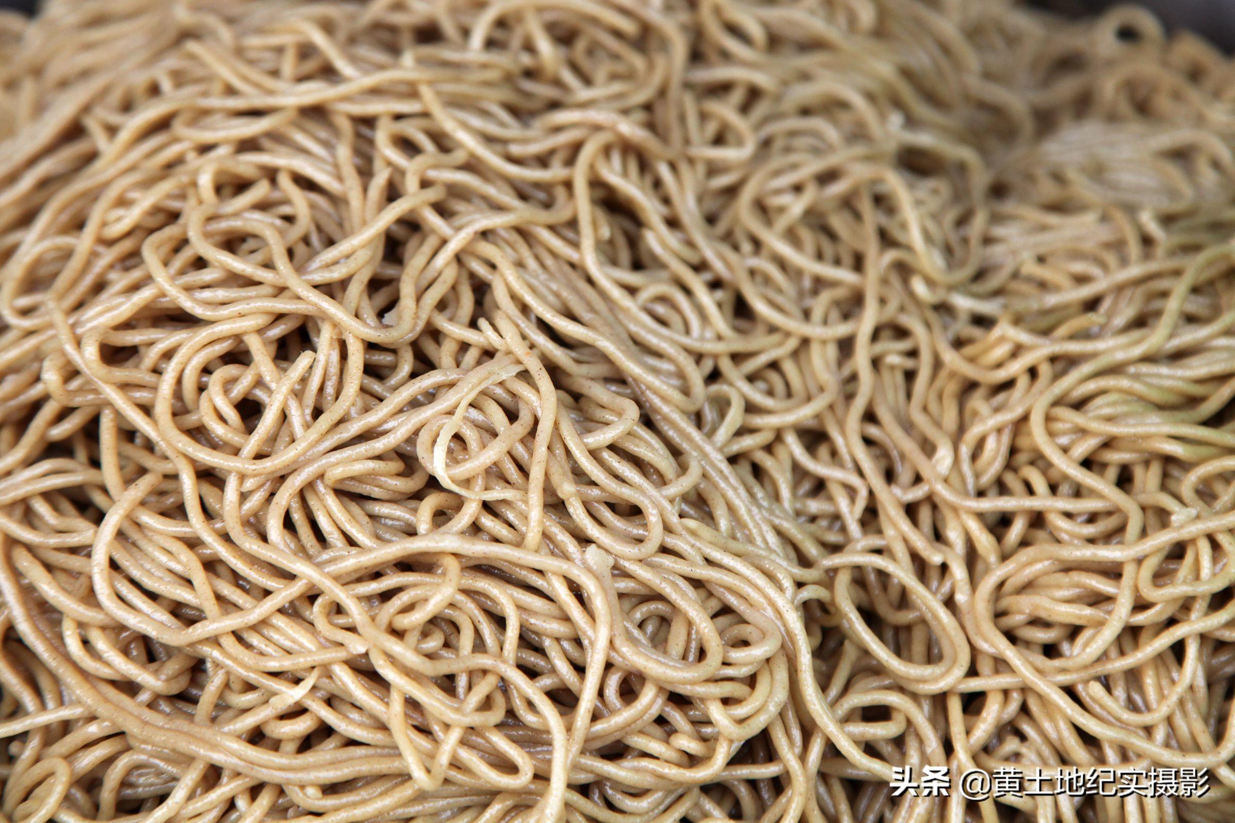 黑色可以做出什么美食（黑土豆能做什么美食）