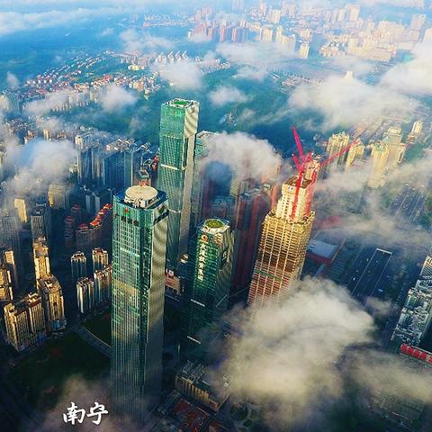 襄阳怎么到广西桂林市