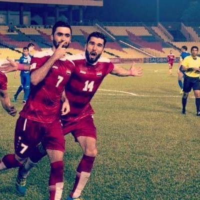 2025年足球老师工资多少钱