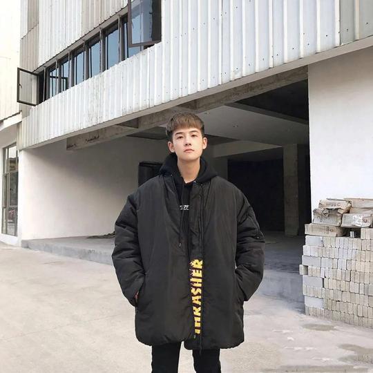 网红换男人如衣服！4年换7任男友，却一个比一个渣？