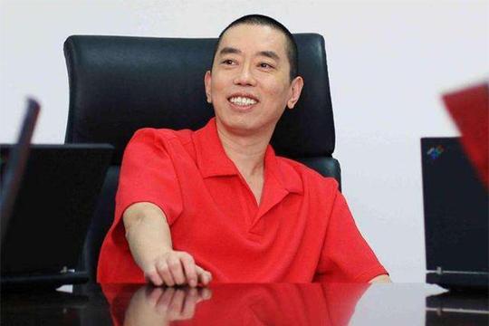 30岁成亿万富翁，投资失败欠下2.5亿，二次创业再“成功”