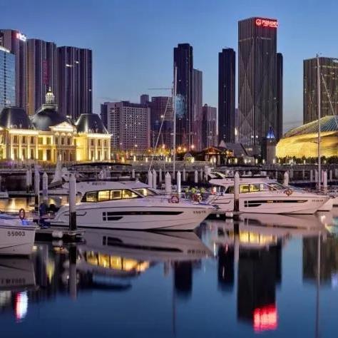 大连市房地产学校教什么