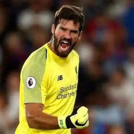 足球守门员的身高是多少