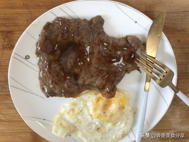 宝宝可以吃半生熟的鸡蛋吗