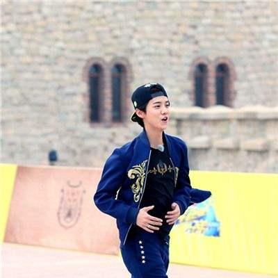 鹿晗最爱的足球运动员的长尾关键词有什么