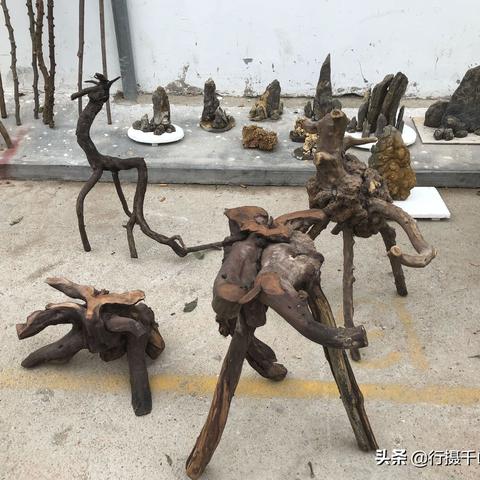 济南市仲宫镇属于哪个区