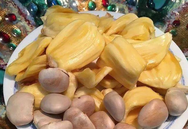 菠萝蜜核的吃法及禁忌(鸡蛋和菠萝蜜子能不能一起煮)