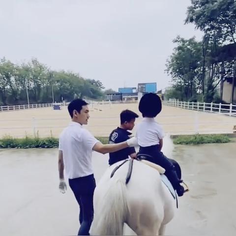广州骑马亲子相关长尾关键词有哪些