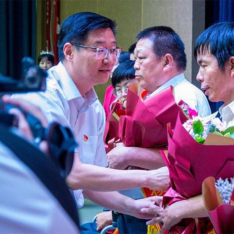 张月河南话的相关长尾关键词有哪些