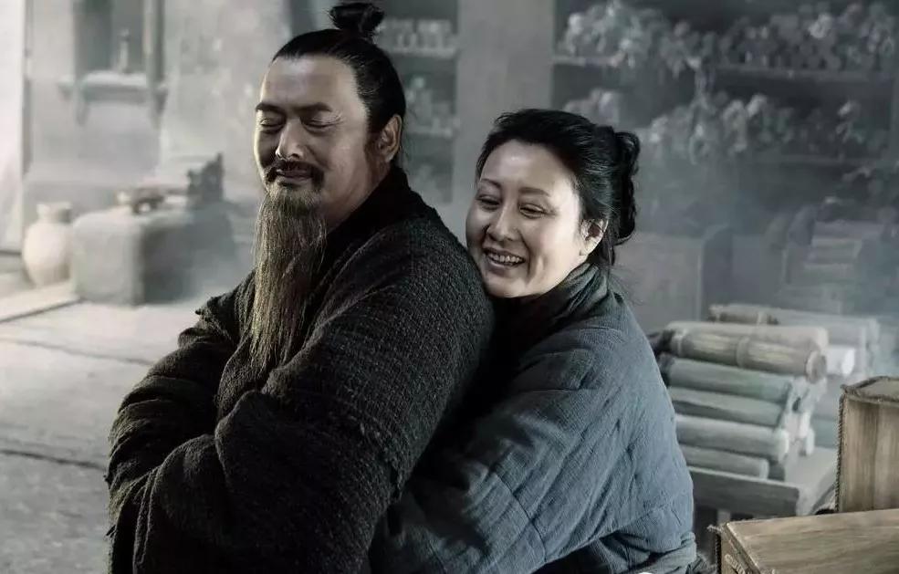 女宝宝起名官氏怎么起(白姓的来源是什么)