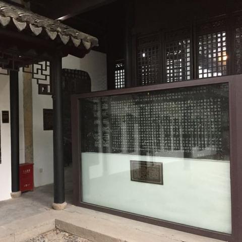 无锡市包包翻新店在哪里