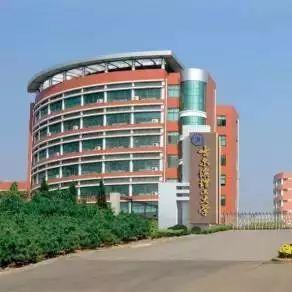 哈尔滨211医院招护士吗？