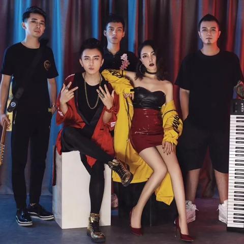 南宁跨年体育中心的相关长尾关键词有哪些