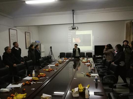集输小学“不忘初心牢记使命”迎新年红歌诵读茶话会